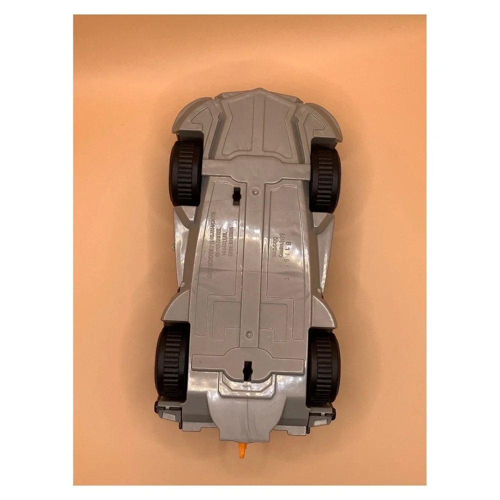 Mattel‎ Batman Batmobile Action Engine Vehicle Black Toy Car